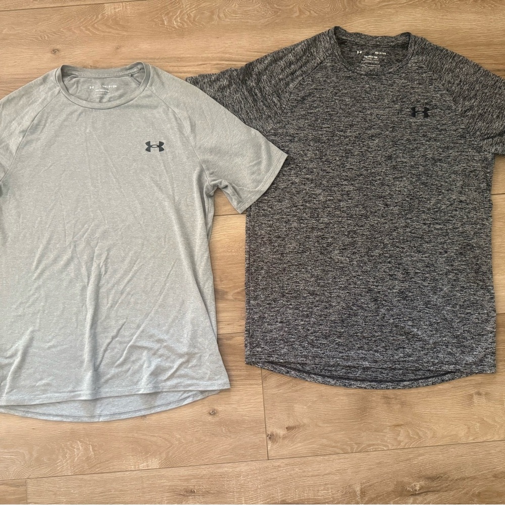 Under Armour Men's Light Gray and Charcoal Tees